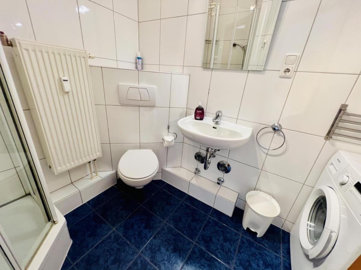 Kajuete, Direkt Am Kurpark Apartamento Rostock Exterior foto